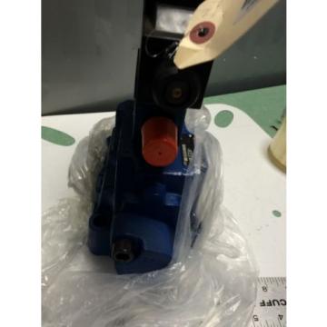 Origin REXROTH R900904406 HYDRAULIC VALVE,R978008115,4WE6J61/EW110N9DK25L,823274 CE