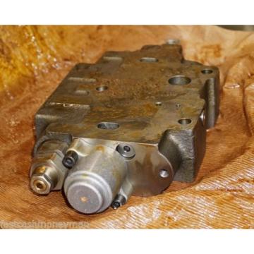 OSHKOSH MILITARY TRUCK HYDRAULIC VALVE 16-02-552-248 2CX109 4810-01-226-2224