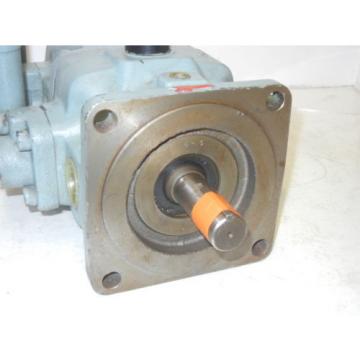 NACHI VDC-12B-1A5-1A3-20 Origin VARIABLE VANE PUMP VDC12B1A51A320