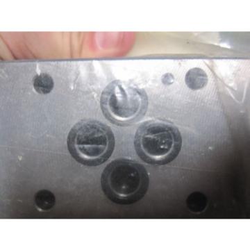 Origin REXROTH DIRECTIONAL VALVE R978035369