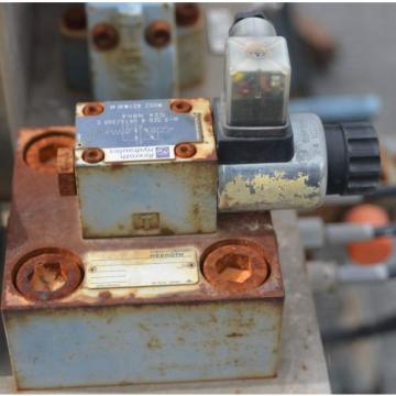 Large Rexroth Hydraulic Valve Manifold and directional control valves