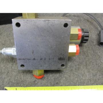 Origin REXROTH PROPORTIONAL HYDRAULIC VALVE R900561274 WITH BLOCK