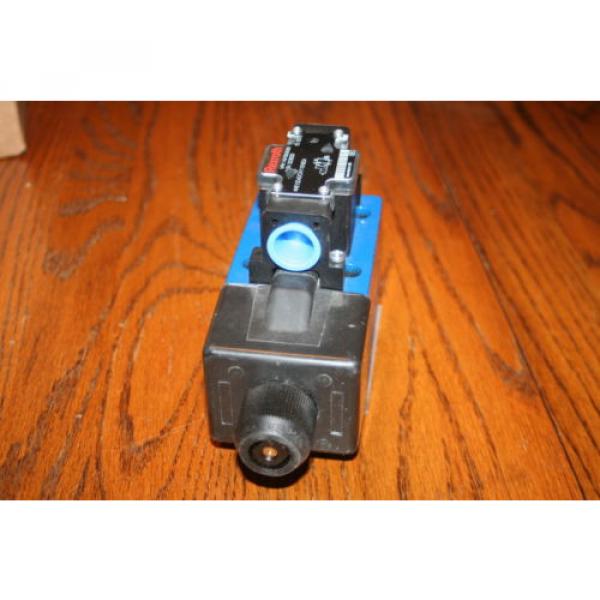 Rexroth Bosch Group MNR R978908566 Solenoid Valve 4WE10DA40/CW110N9DA  Origin #3 image