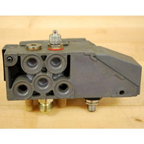 Rexroth 261-108-110-0 Pneumatic Valve, 24 VDC 2W Coil, 049-384-580-2 Valve #7 image