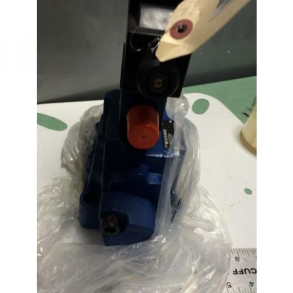 Origin REXROTH R900904406 HYDRAULIC VALVE,R978008115,4WE6J61/EW110N9DK25L,823274 CE #4 image