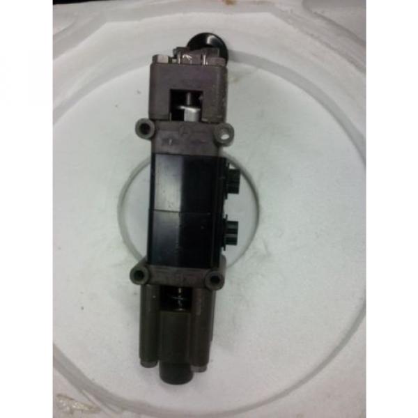 R434004142 D PILOTAIR VALVE Rexroth Aventics 1/2 L/OPER 3 MARINE OFFSHORE #4 image