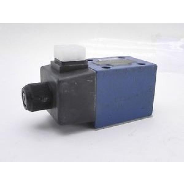 Rexroth Solenoid Hydraulic Valve 4WE 10 EA33 / CW110N9K4 #1 image