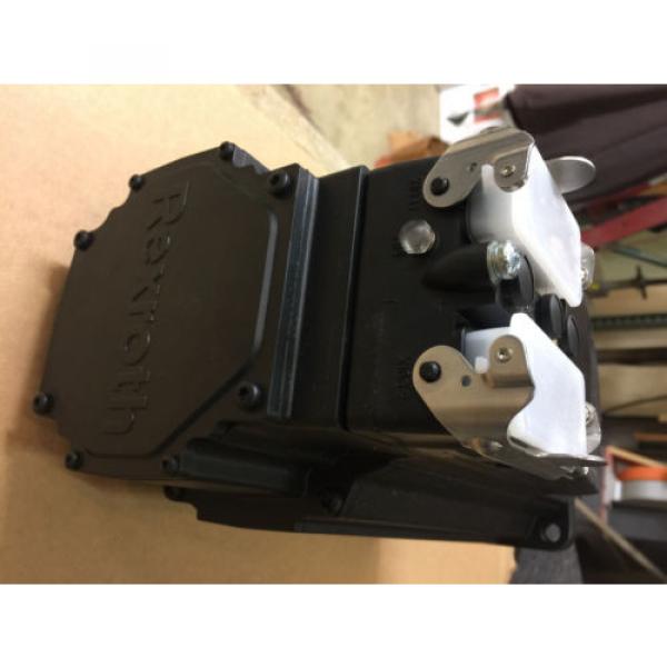 REXROTH INDRADRIVE MI  KSM021 Set 01 SERVO MOTOR #4 image