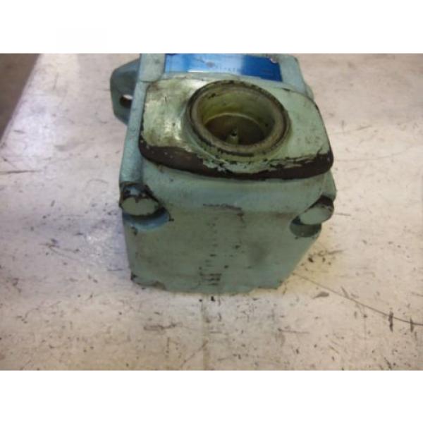 DENISON T6C-017-11-00-B1 MOTOR USED #2 image