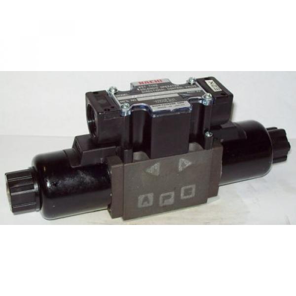 D03 4 Way 4/2 Hydraulic Solenoid Valve i/w Vickers DG4V-3-?N-WL-H 24 VDC #1 image