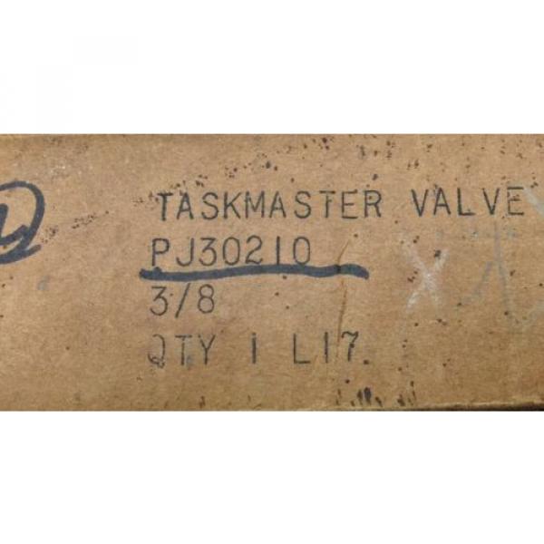 Rexroth  Task Master Control Valve PJ30210 R431008485 3/8#034; #2 image